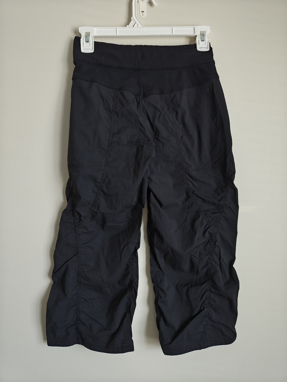 lululemon athletica Dance Studio Mid-Rise Cropped Pant - Picture 4 of 12